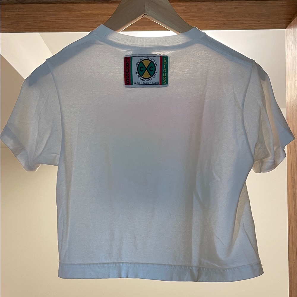 Cross Colours White Graphic Crop Top - Picture 2 of 4